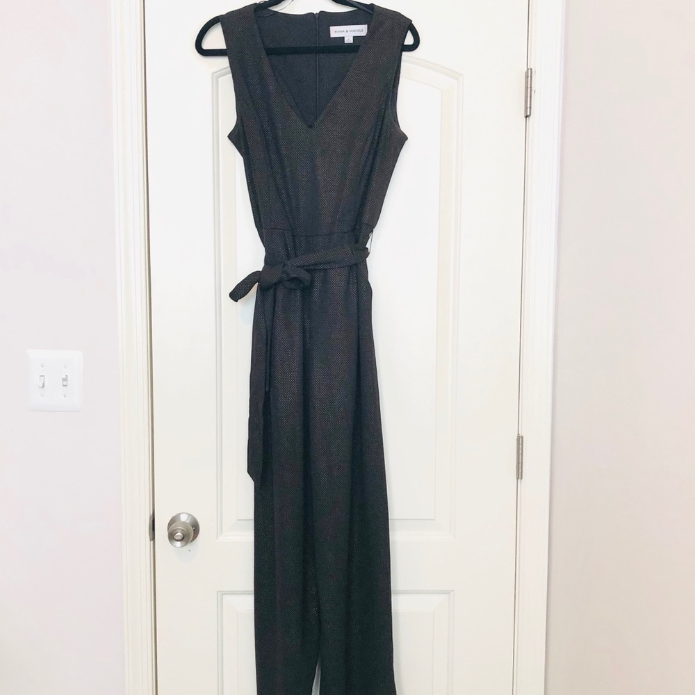 Emma & Michele | V-Neck Tie Front Culotte Jumpsuit